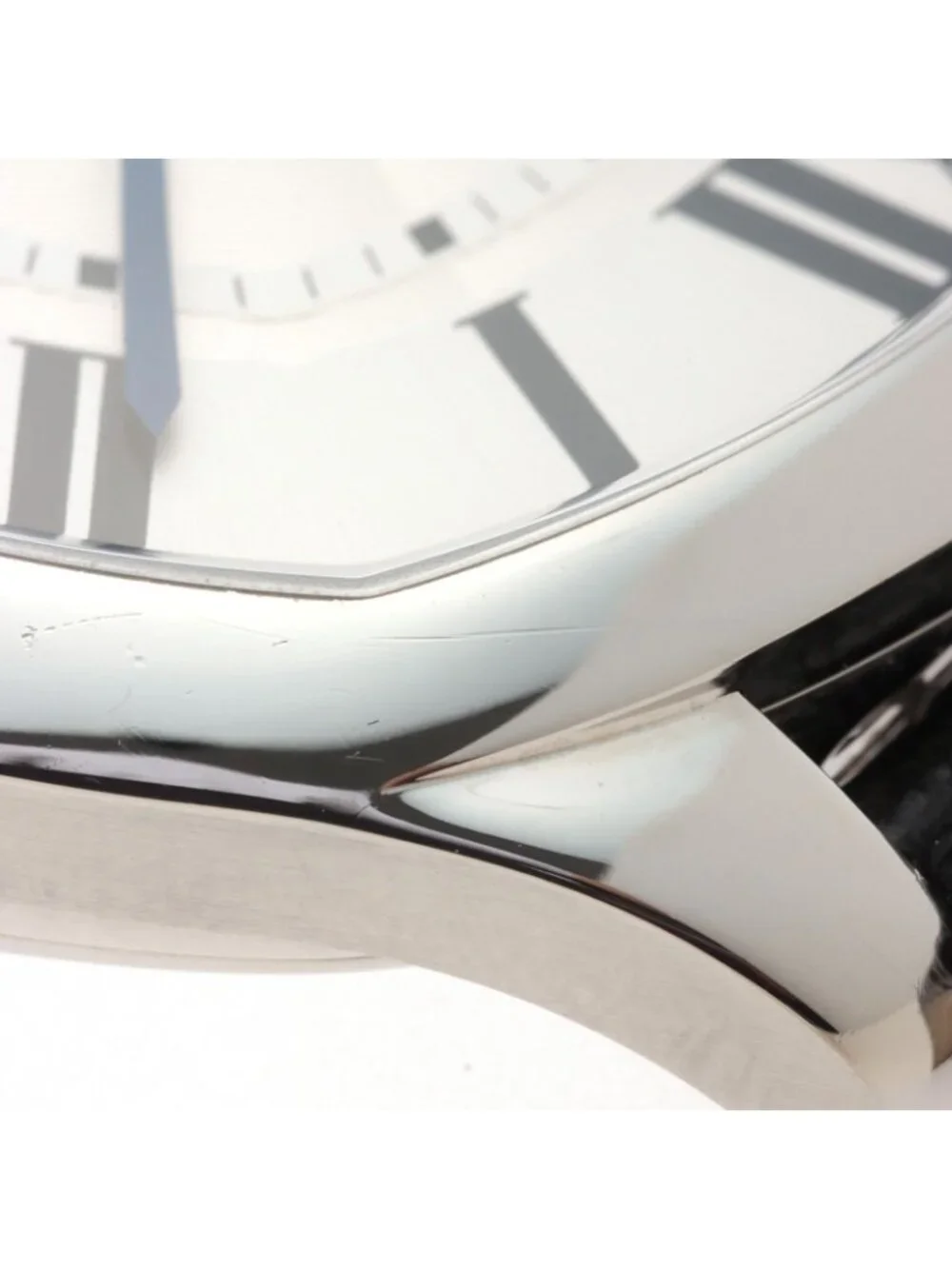 Cartier brand movement